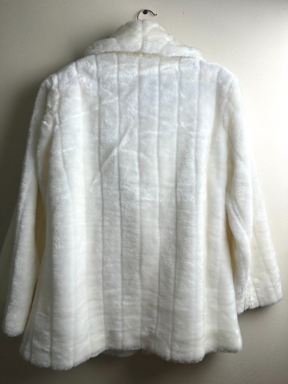 Faux Fur Swing Coat White Oversized Y2K Women’s Size M Plush Lined - Picture 3 of 5